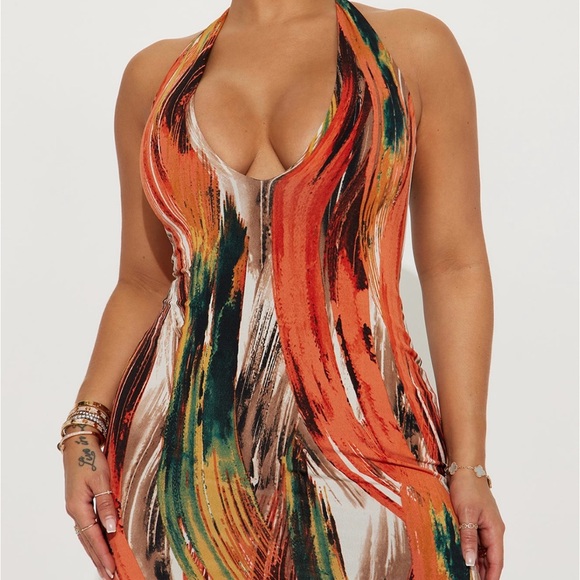 BodyCon Fitted Multi Color Dress- Size Medium - Picture 4 of 9